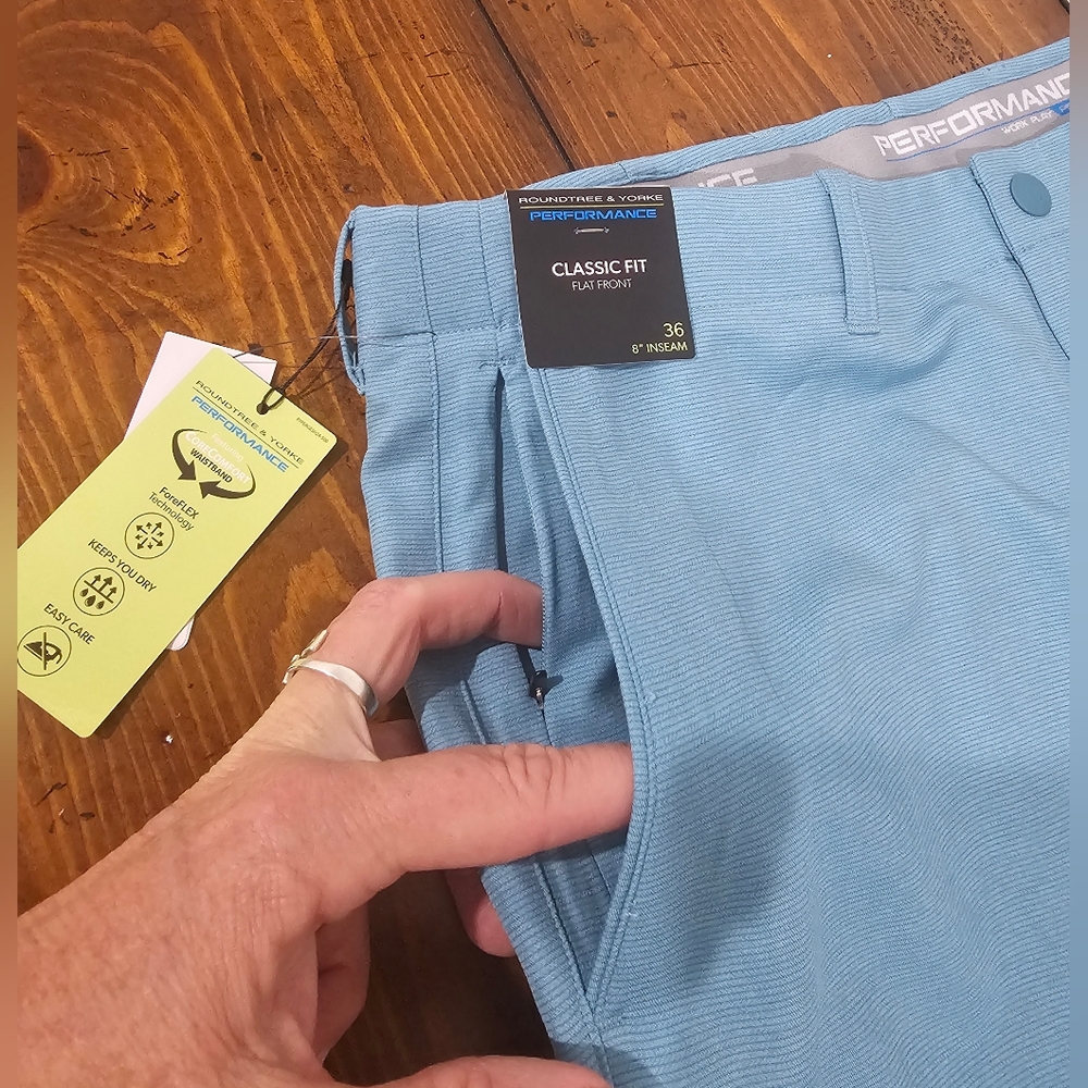 Performance Aqua/Teal Striped Performance Golf Shorts Men's Sz 32 & 36 - 8" - Picture 6 of 9